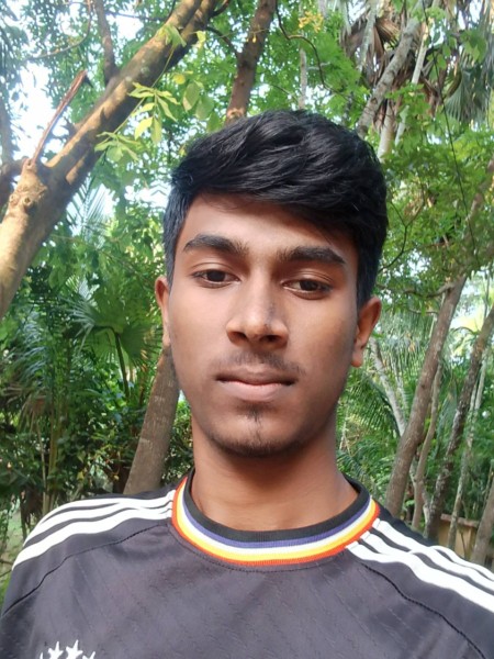 Nirob, 18, Vettr