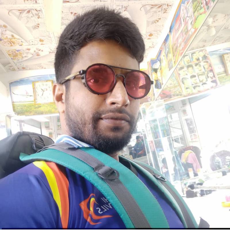 zakie, 35, Ahmadpur