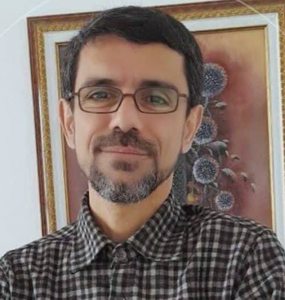 Ramtin, 49, Tanga