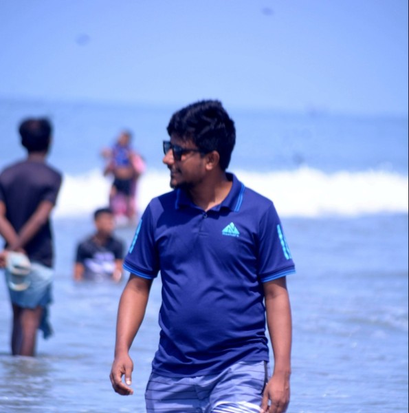 Arif khan, 32, Iekdag