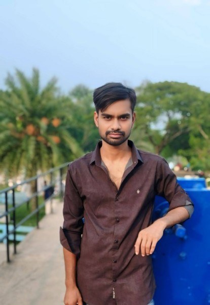 Emran, 32, Laporte