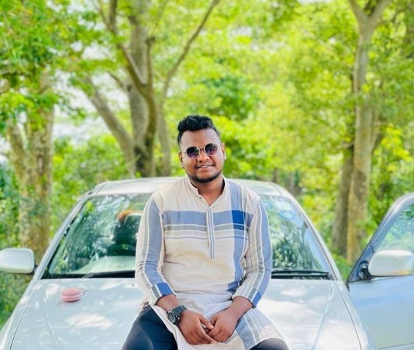 SHAHADAT HOSSAIN, 28, Jessore