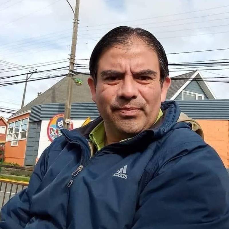Carlos, 38, Warrenho
