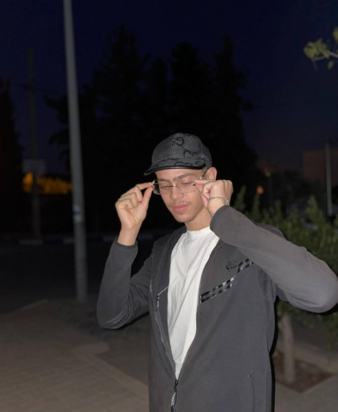 Med, 20, Nueva Toltn