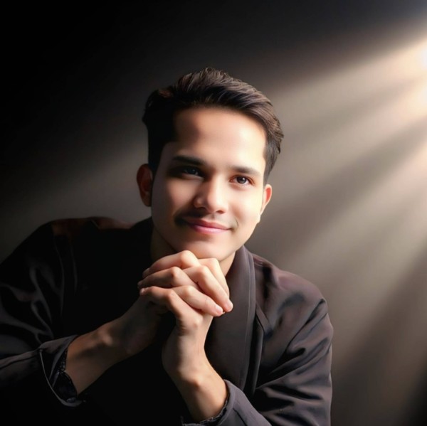 Juwel Chay, 28, Brazilian