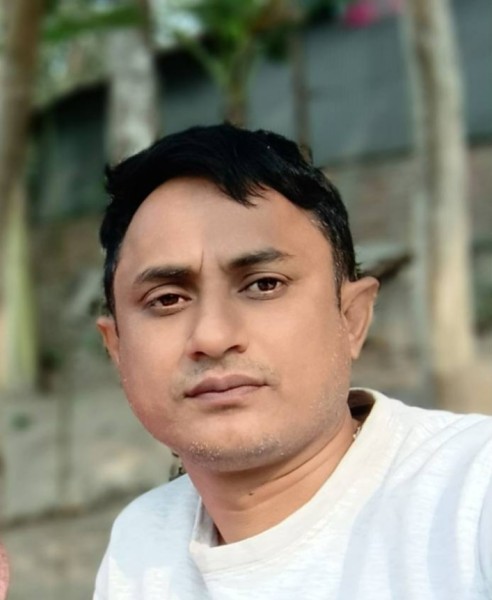 Md Nurnobi, 35, Fairview Park