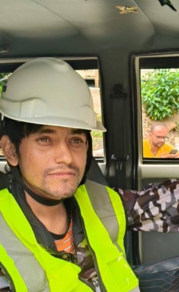 Krishna, 31, Eaubonne