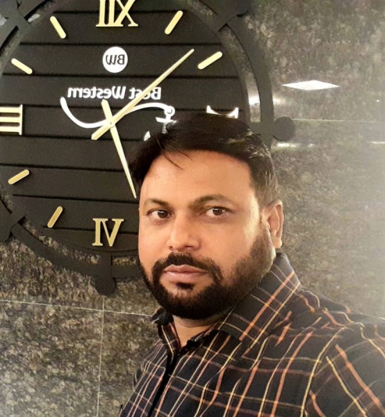 Akbar Hossain, 38, Arao