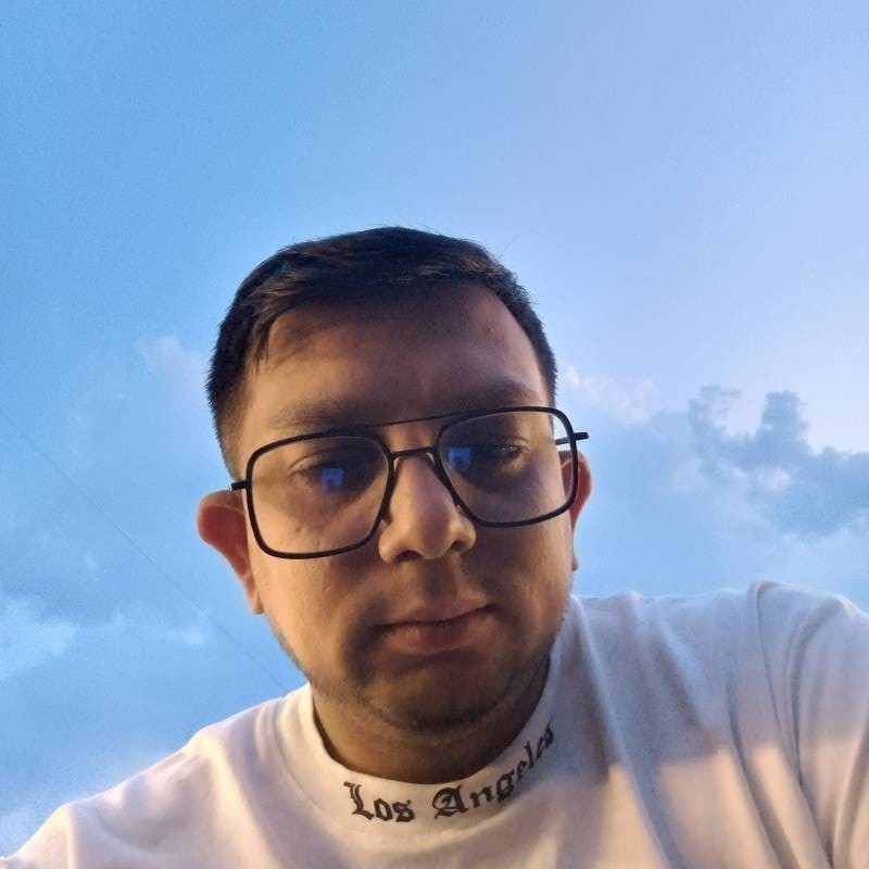Tuhen, 29, Dammennu