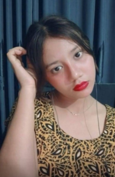 Habib, 26, Angola