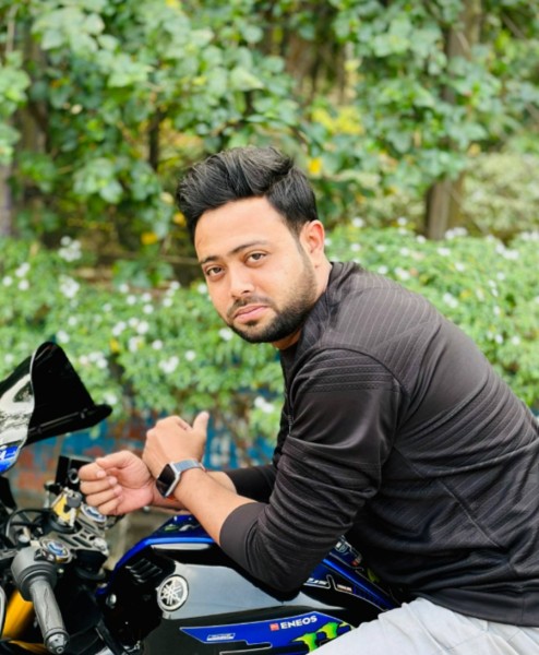 Jn, 30, Godella