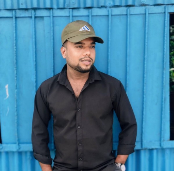 Ashik, 29, Lauriya Nandangarh