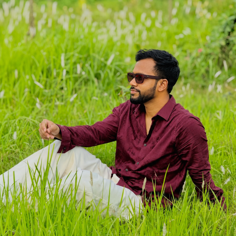 Abir Ahmed, 25, Banolas