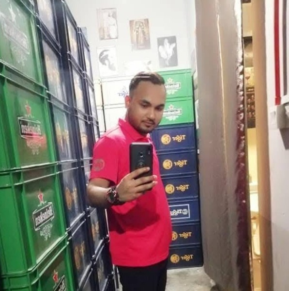 Sbshohag, 35, Wyoming