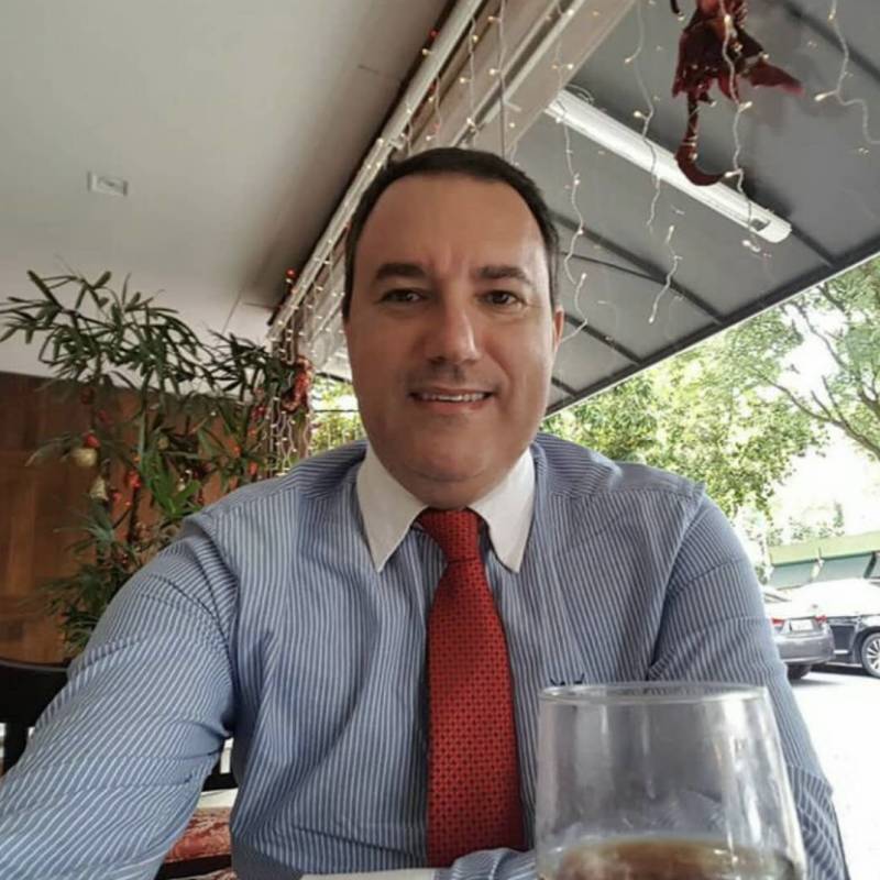 Robert, 54, Hi