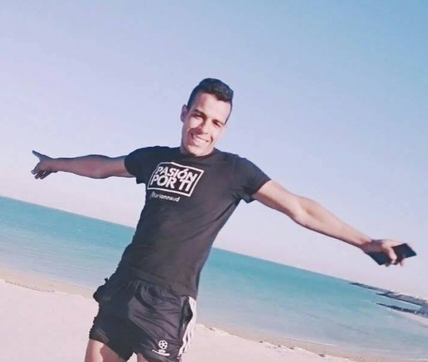 Driss, 35, Bangla