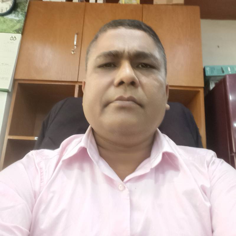 Mamun, 41, Prague
