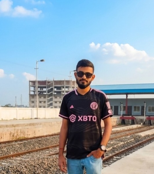 Subrata Majumder, 31, Mirdaul