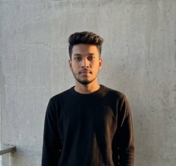 Ovi15y, 28, Wadi