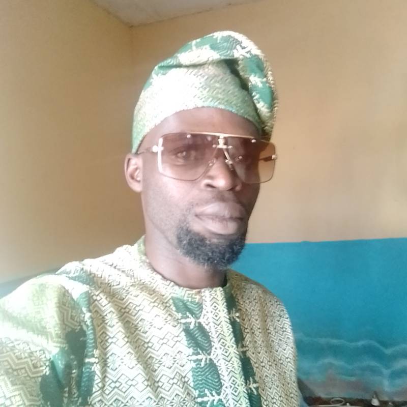 JOSIAHOLYMPICKATO85862 dating