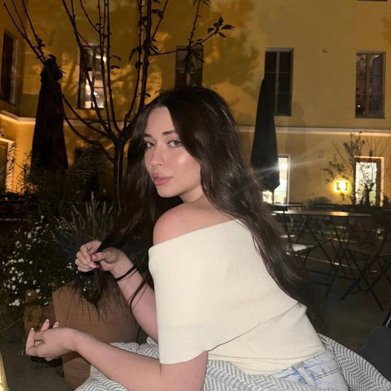 allexandra dating