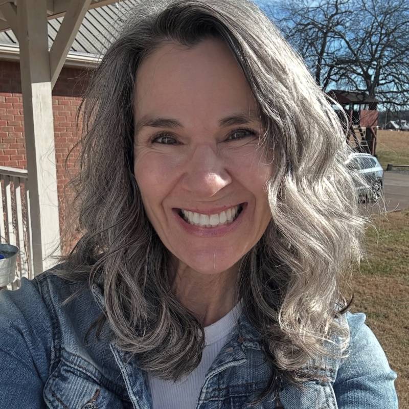Elizabeth21158 dating