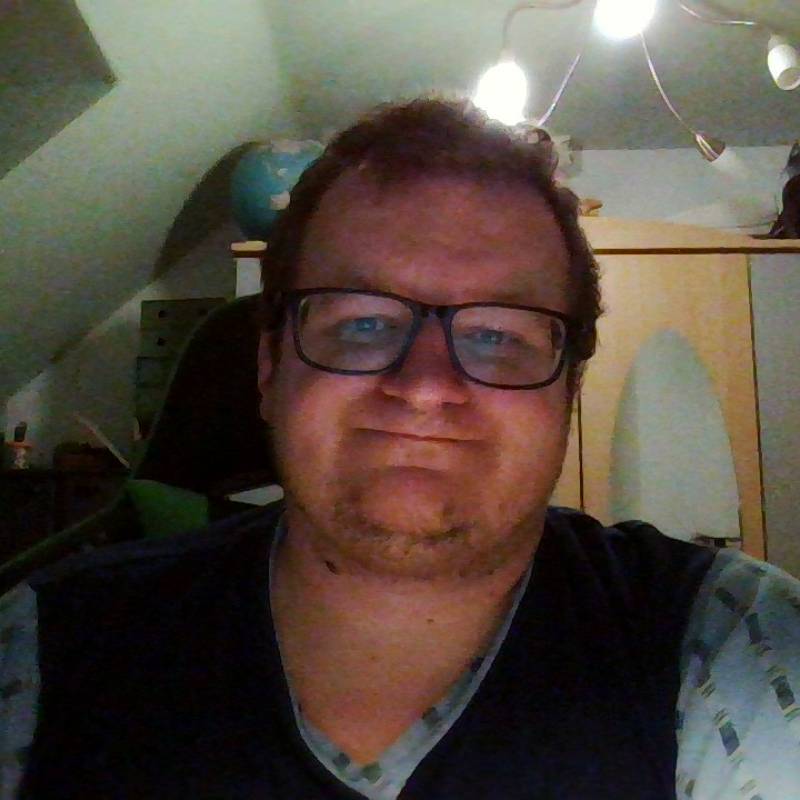chris84 dating